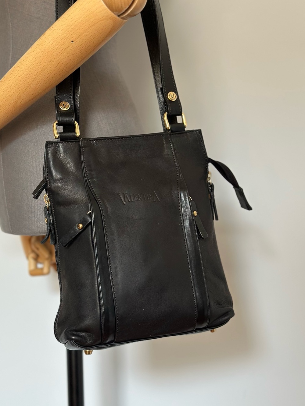 Valentina Black Leather Organizer Shoulder Bag Multi Pocket Purse